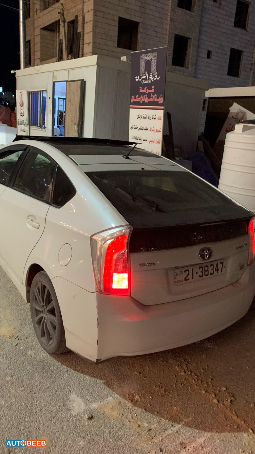 Toyota Prius 2012