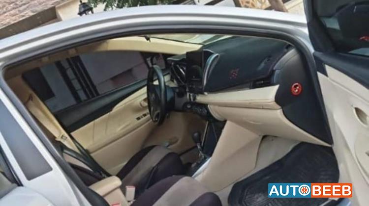 Toyota Yaris 2017