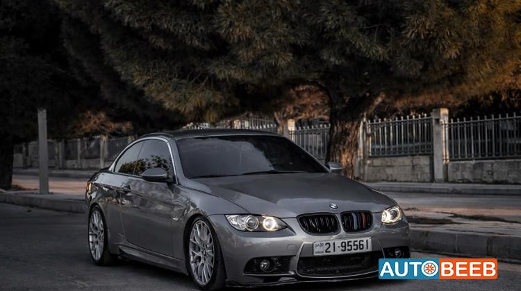 BMW 330 2008