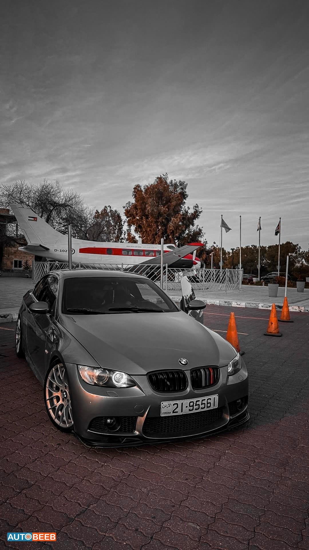 BMW 330 2008