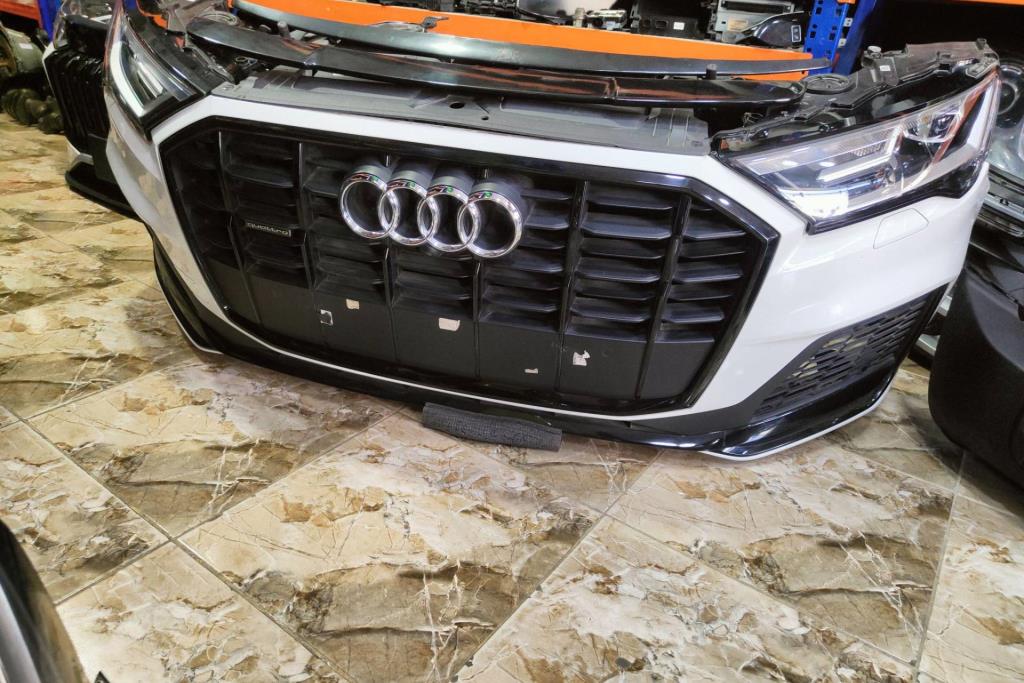 Body  Bumper Audi Q7