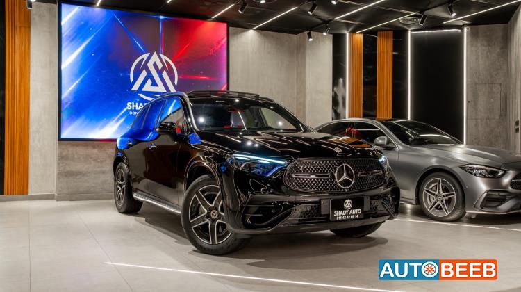 Mercedes Benz GLC300 2023
