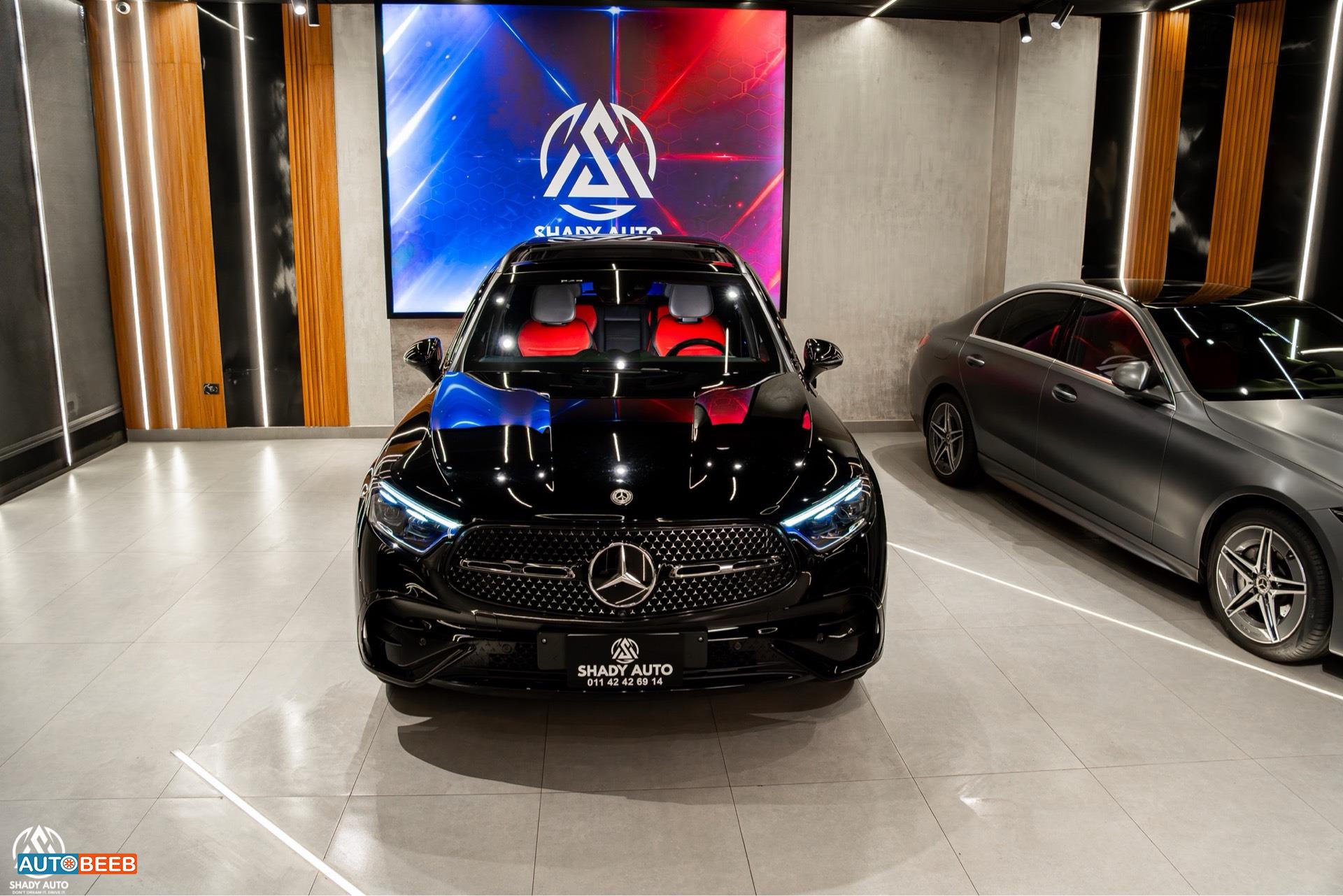 Mercedes Benz GLC300 2023