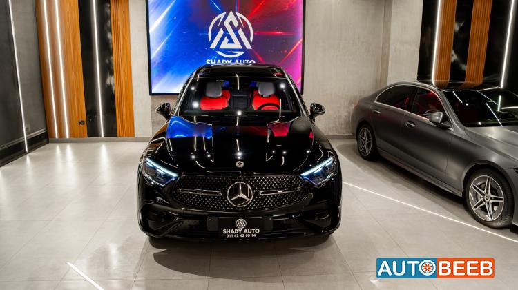 Mercedes Benz GLC300 2023