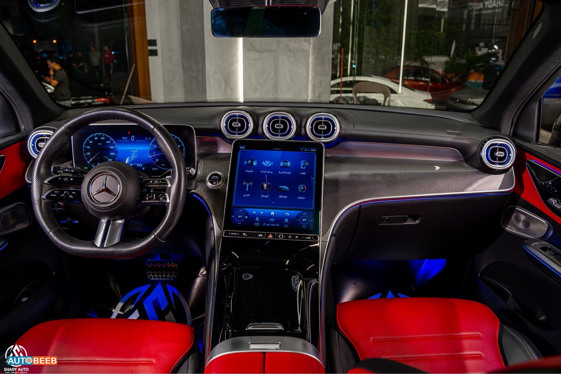 Mercedes Benz GLC300 2023