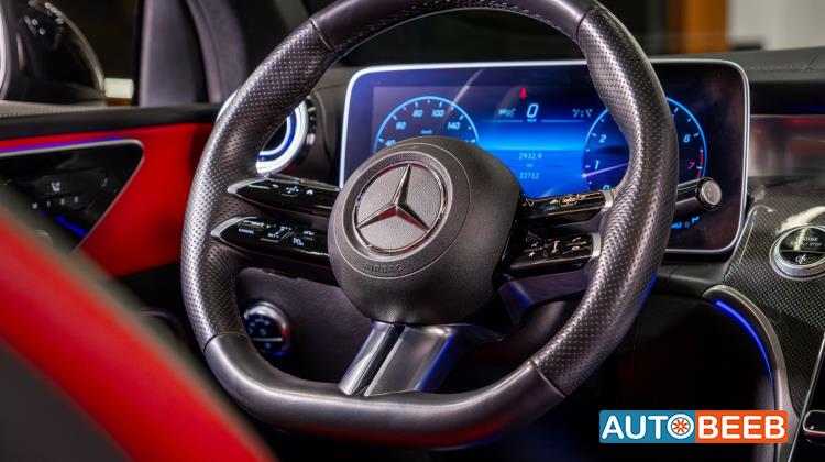 Mercedes Benz GLC300 2023