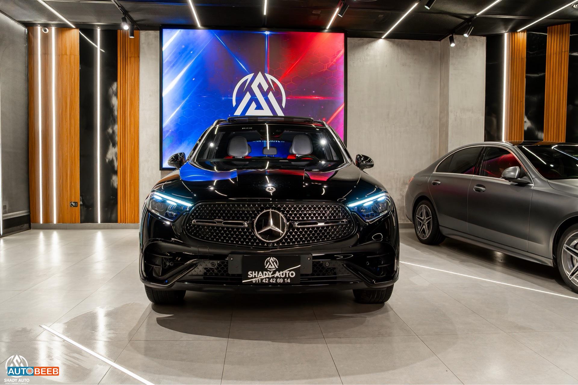 Mercedes Benz GLC300 2023