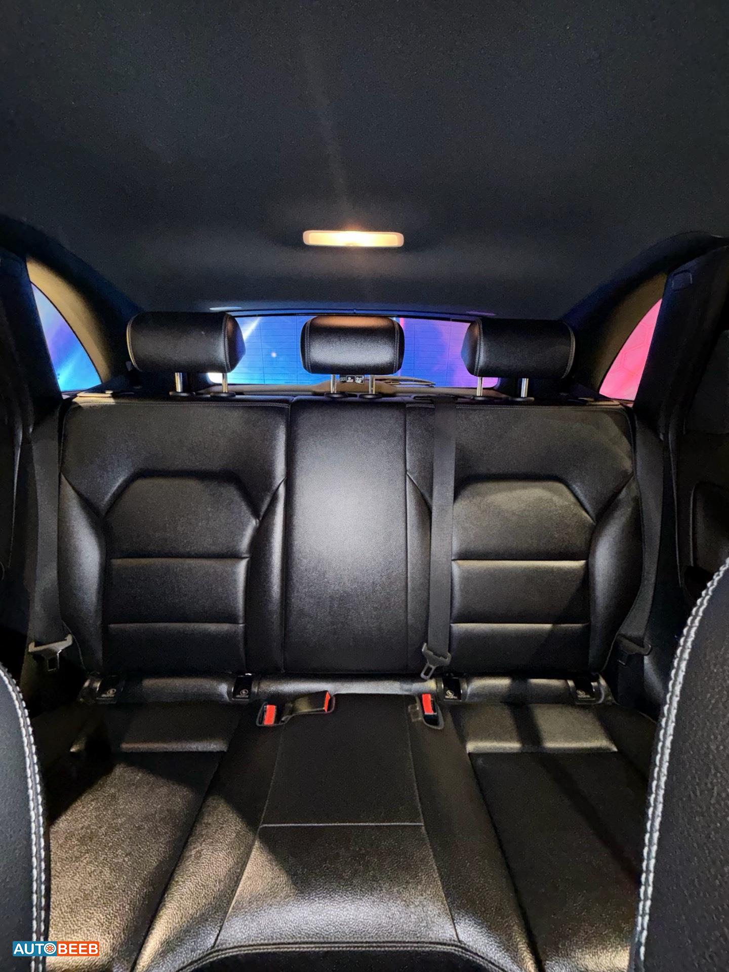 Mercedes Benz B180 2016
