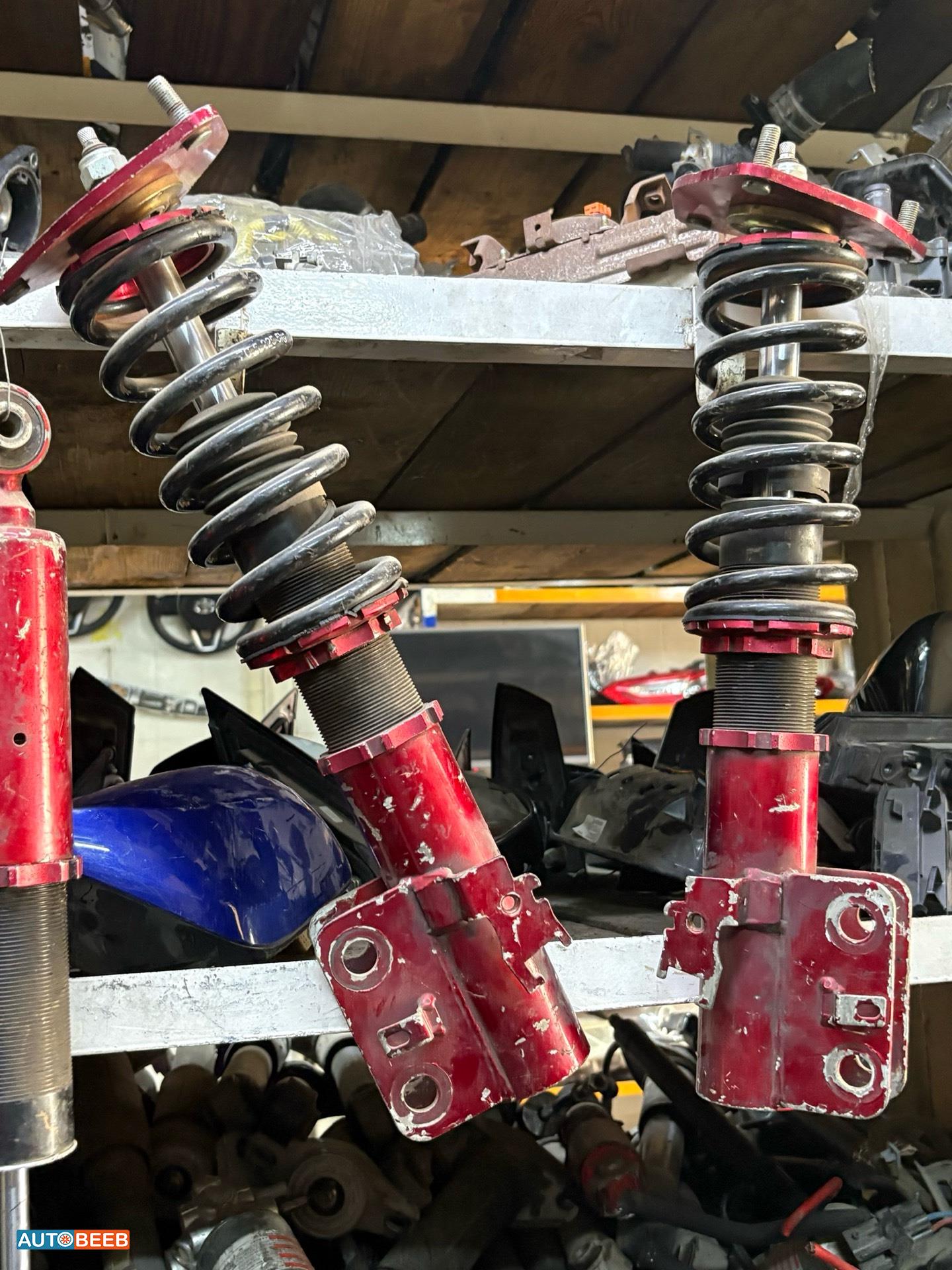  Shock Absorber Toyota Prius