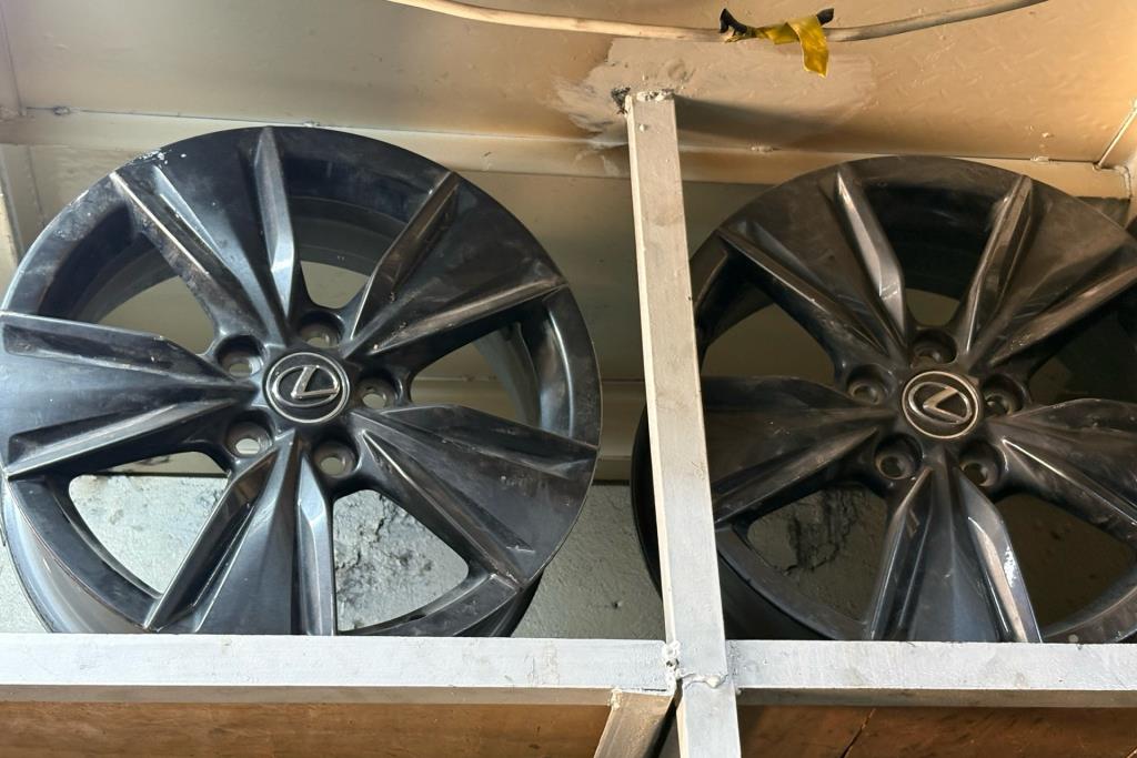 Wheel and Rims Rims Lexus UX300
