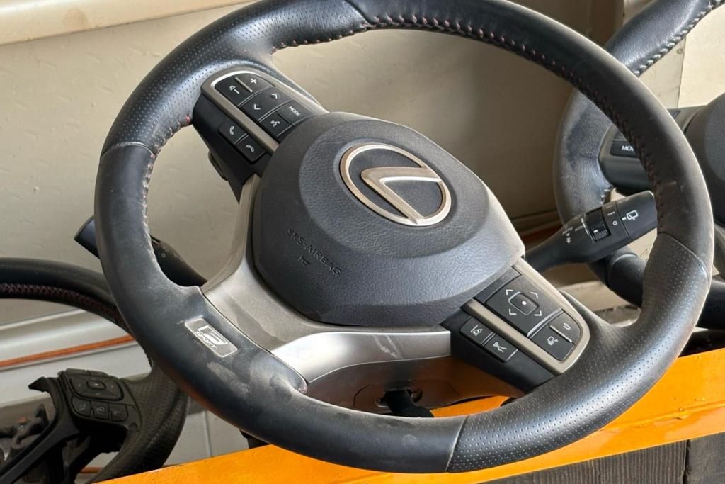 Cabin  Steering Wheel Lexus RX450