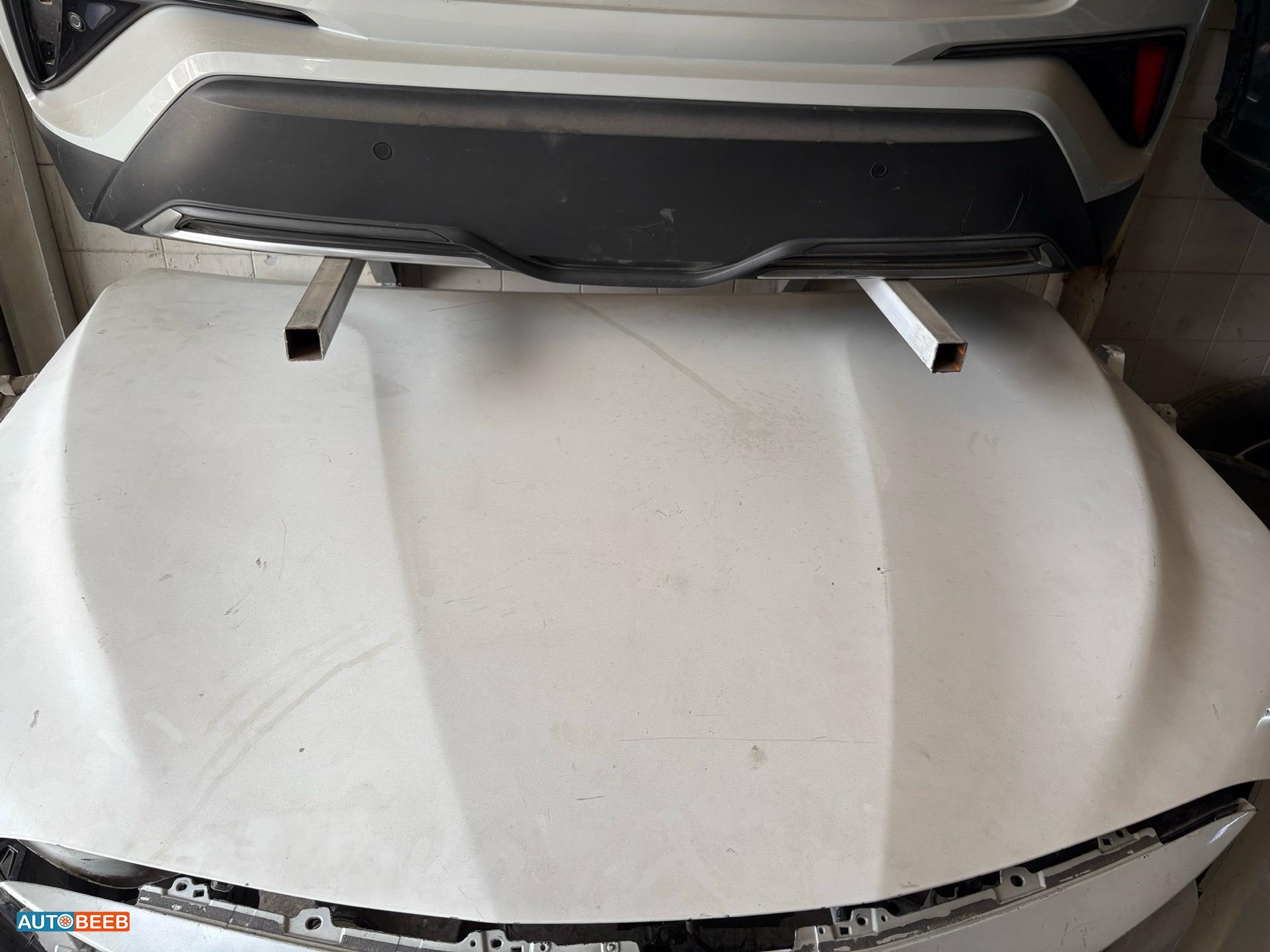 Body  Hood Toyota Camry