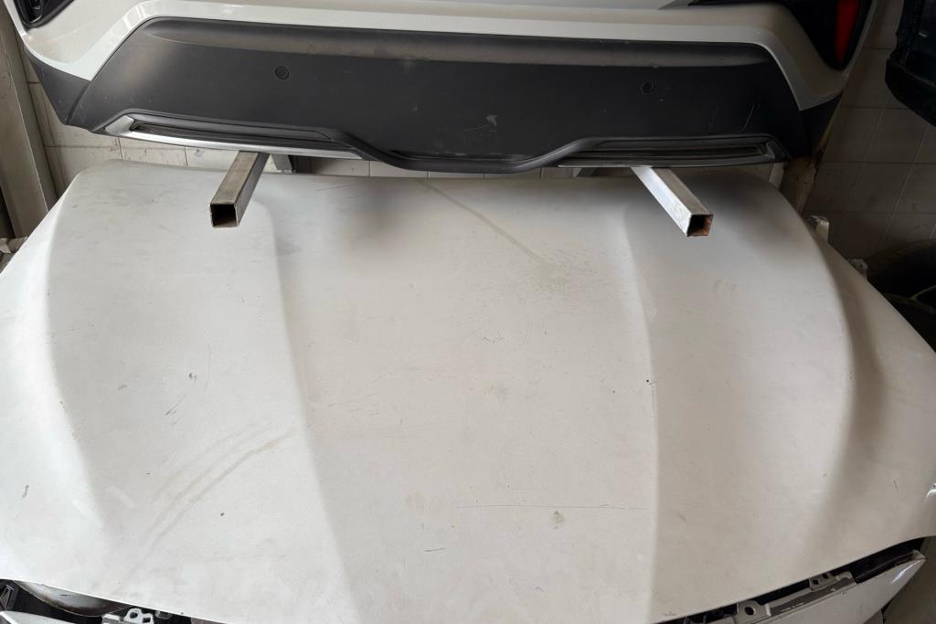 Body  Hood Toyota Camry