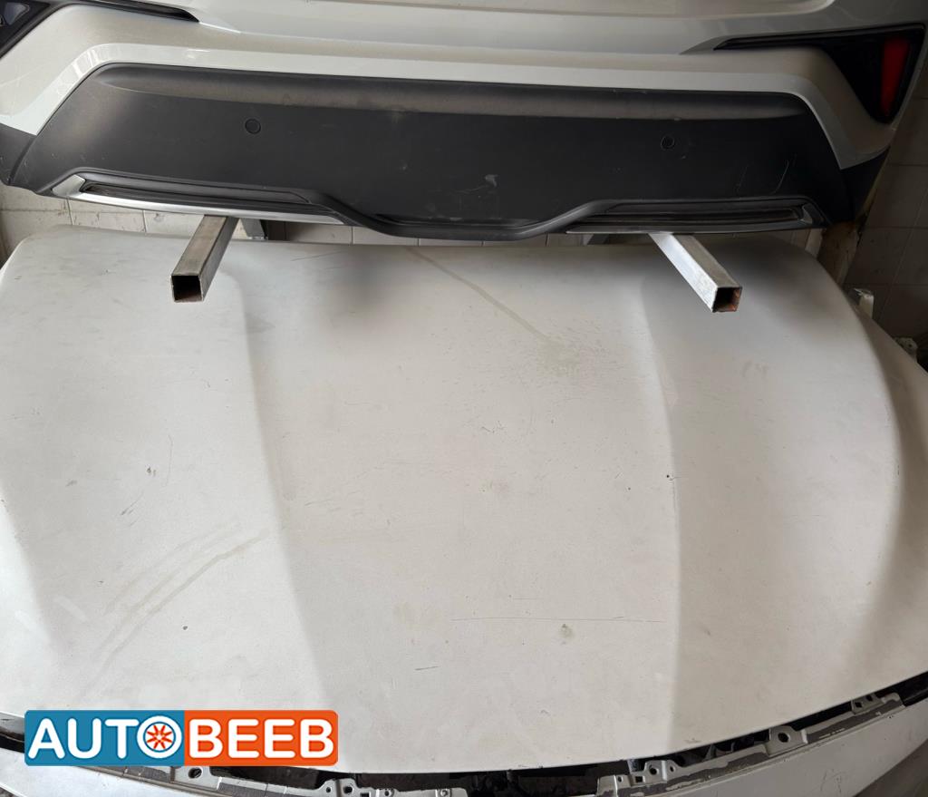 Body  Hood Toyota Camry
