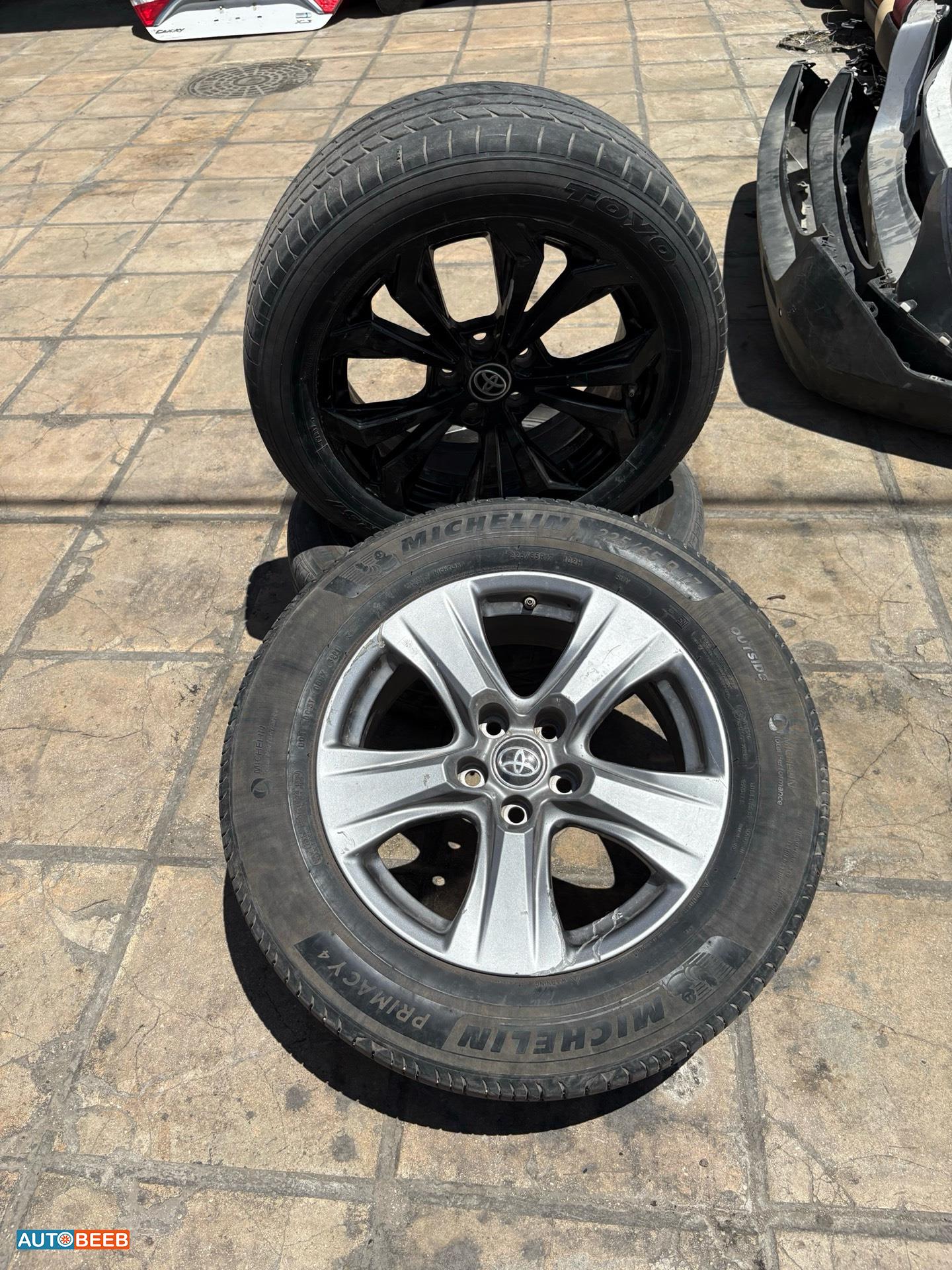 Wheel and Rims Rims Toyota RAV4