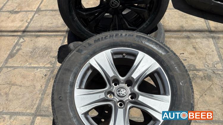 Wheel and Rims Rims Toyota RAV4