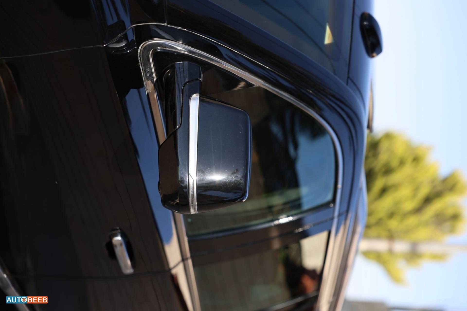 Cadillac Escalade 2016