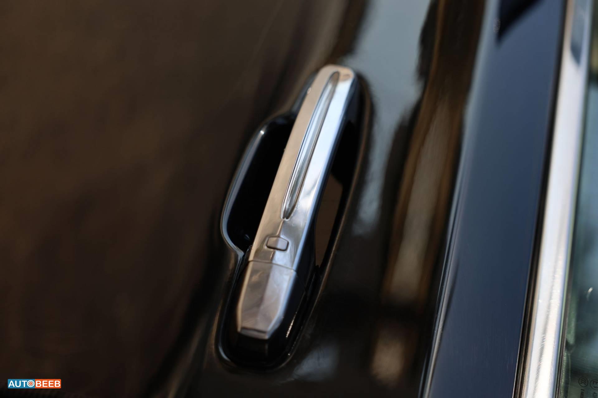 Cadillac Escalade 2016