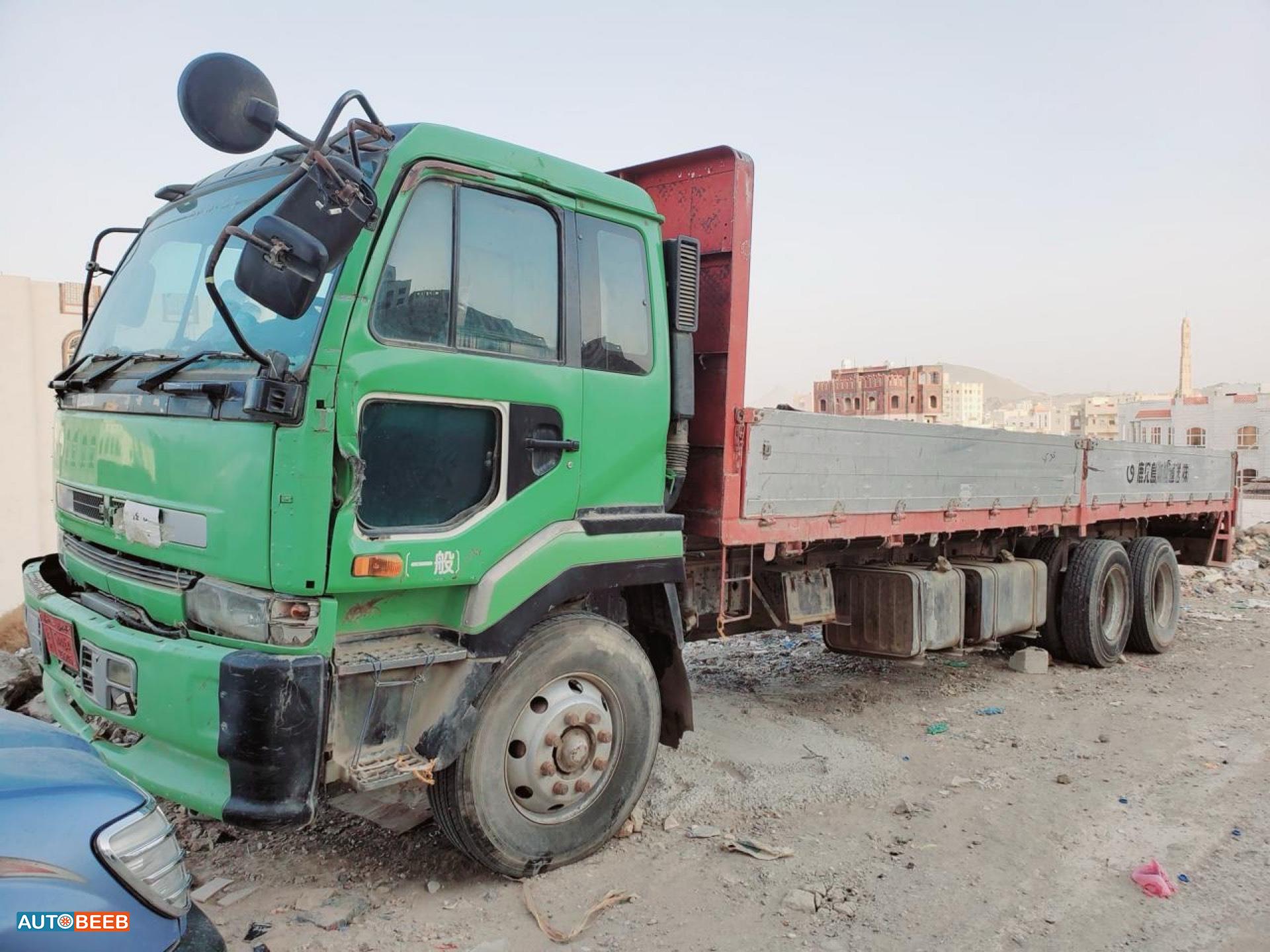 سطحة مع جوانب ايسوزو 2000