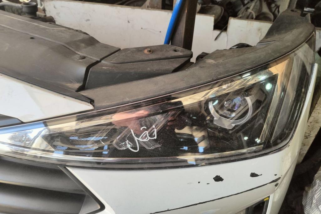Lights Front light Hyundai Elantra