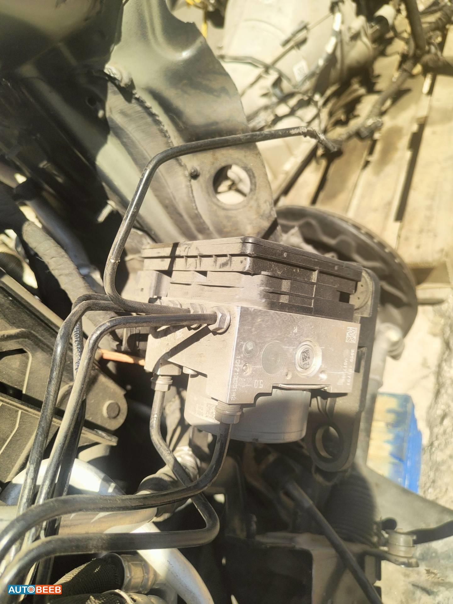  Mechanics  Volkswagen E-Golf