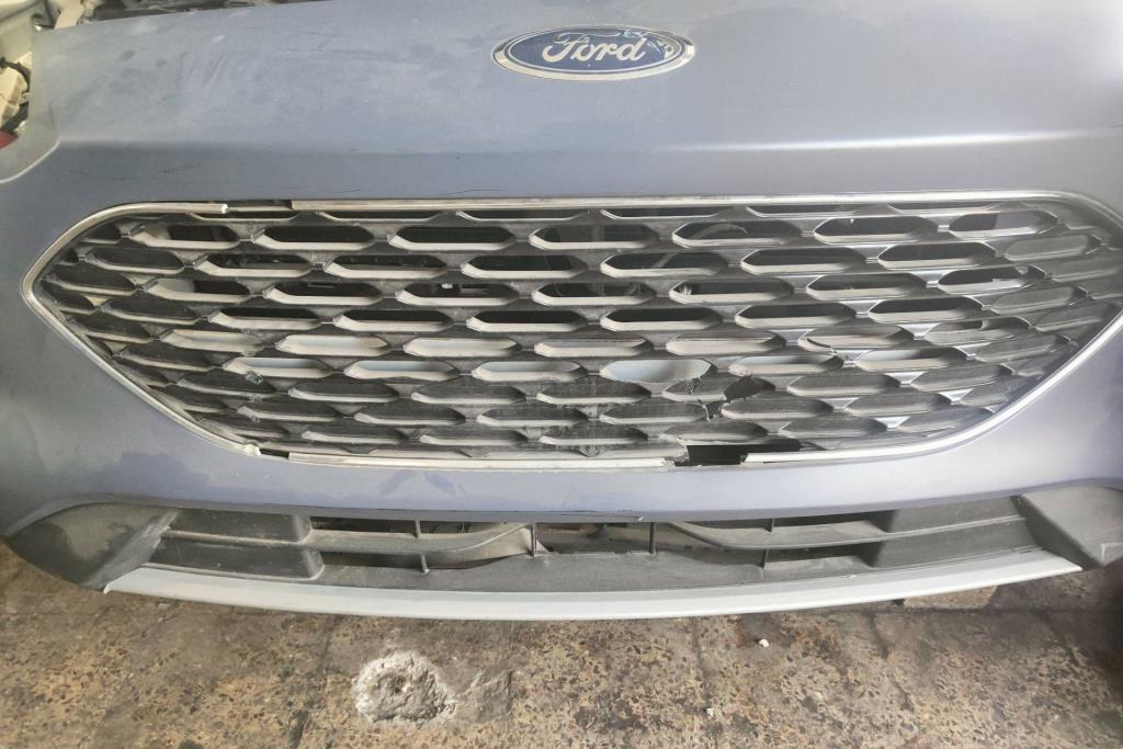 Body  Grilles Ford Escape