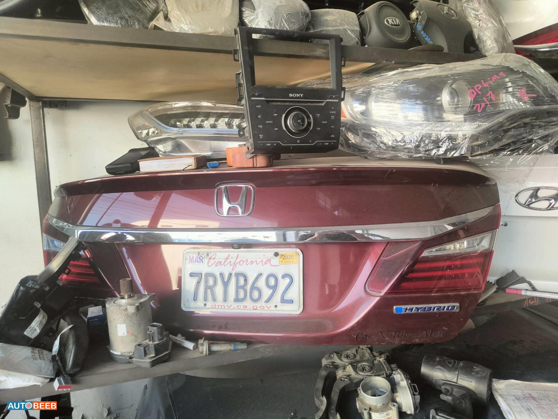 Body  Trunk Honda Accord