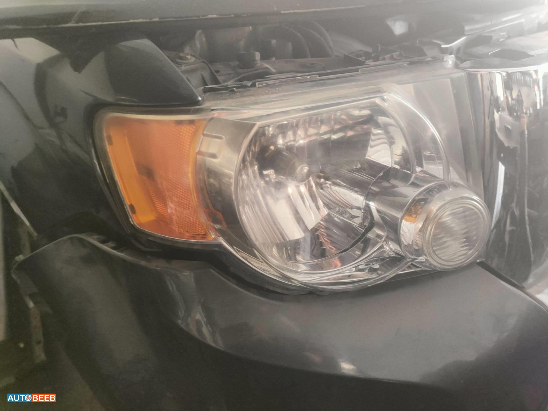 Lights Front light Ford Escape