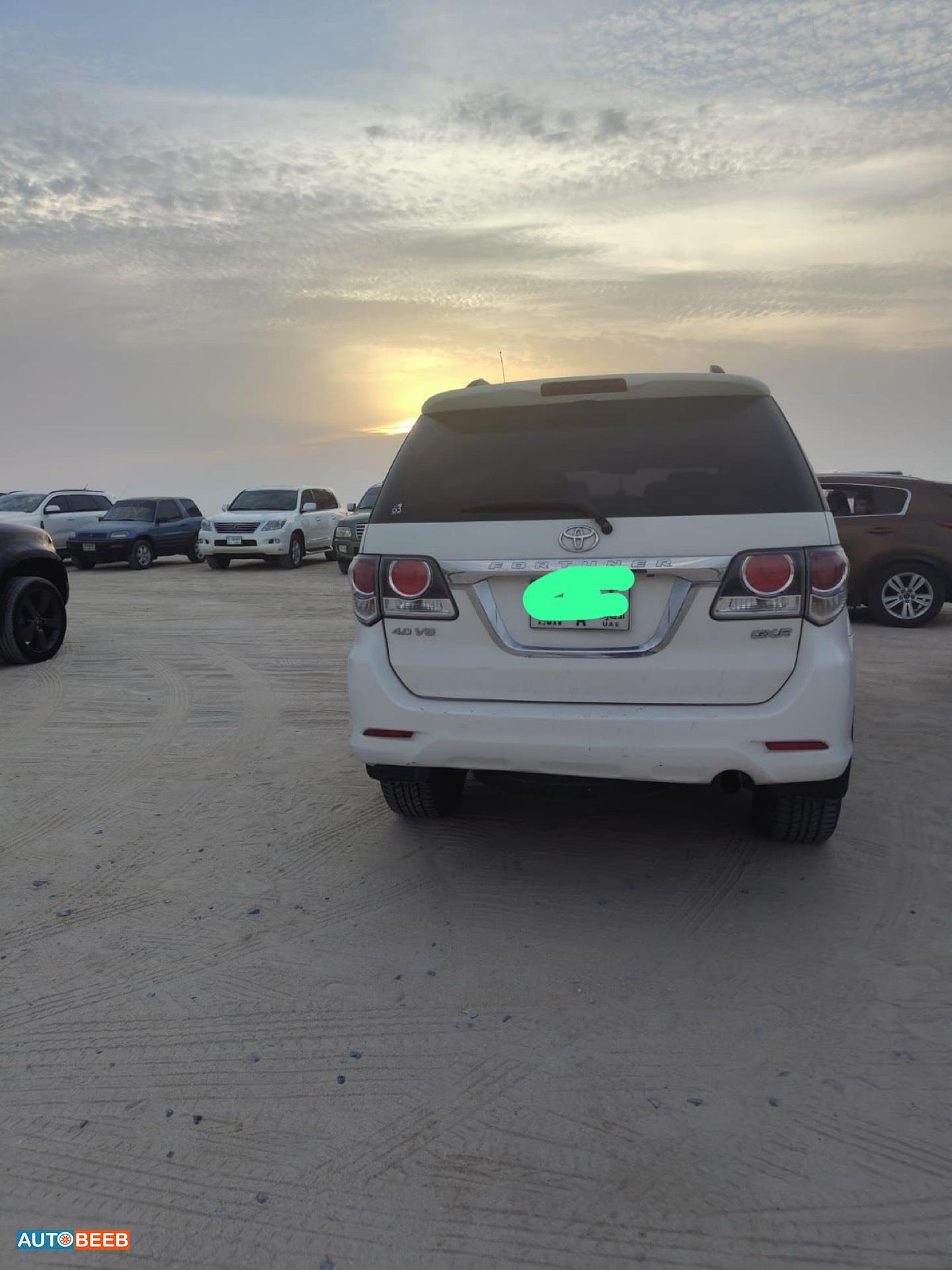 Toyota Fortuner 2015