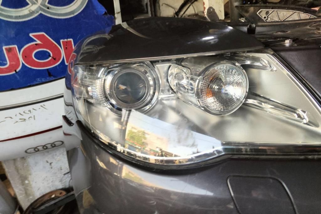 Lights Front light Volkswagen Touareg
