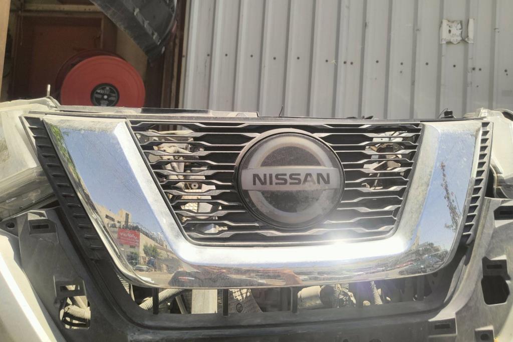 Body  Grilles Nissan X-Trail