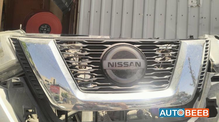Body  Grilles Nissan X-Trail