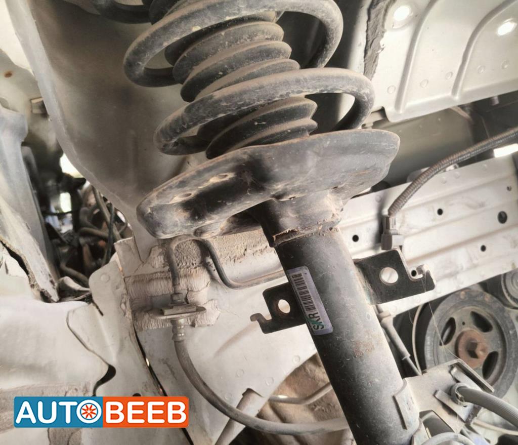  Shock Absorber Nissan X-Trail