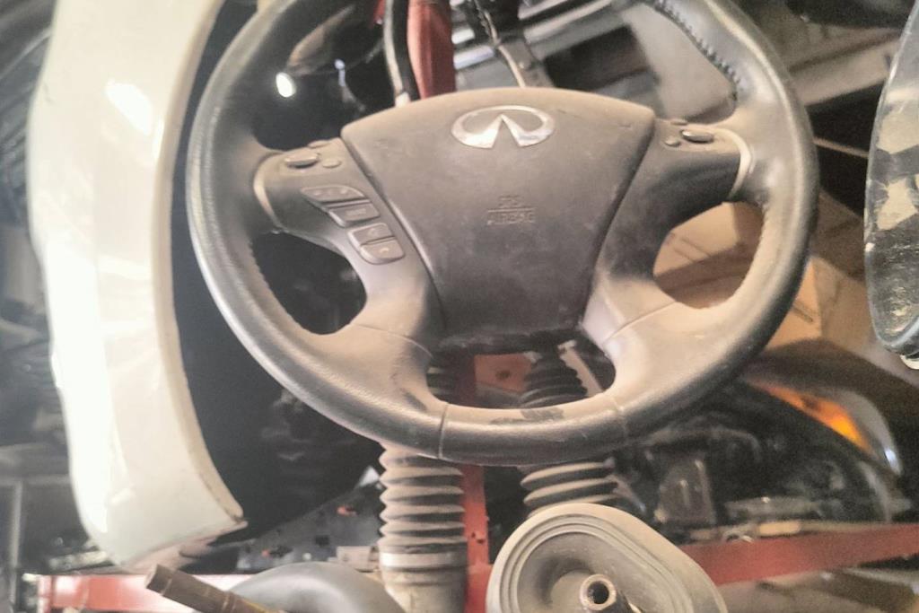 Cabin  Steering Wheel Infiniti QX 60