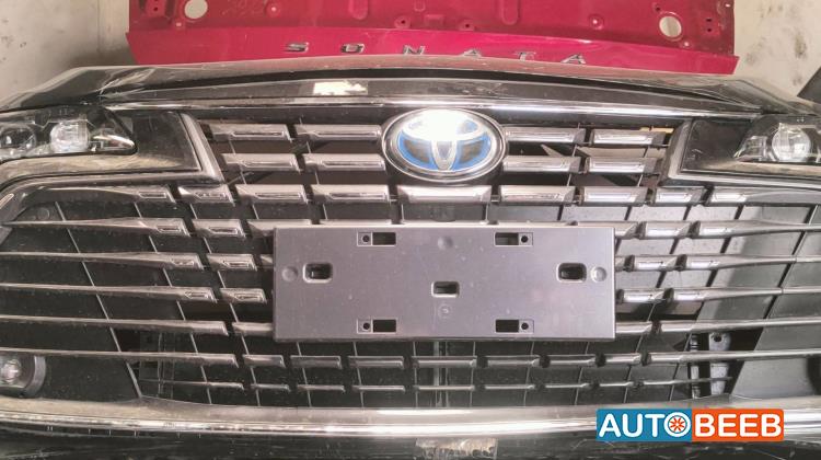 Body  Grilles Toyota Avalon