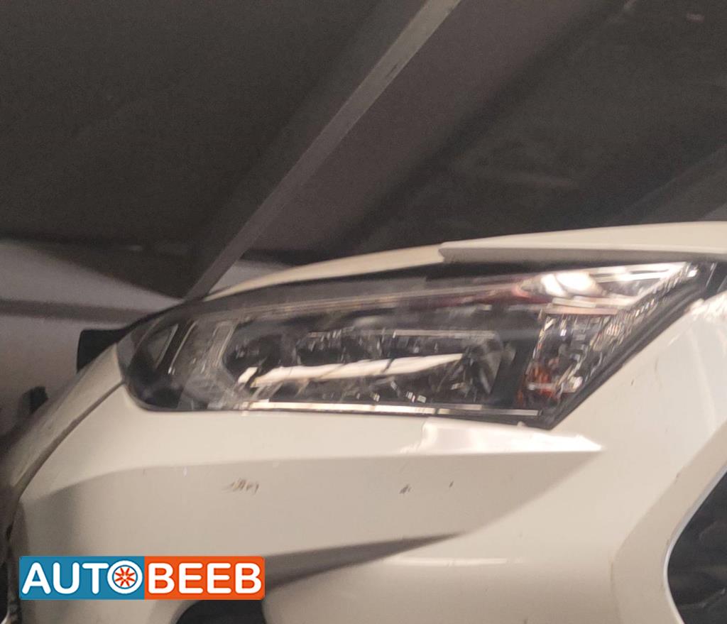 Lights Front light Toyota RAV4