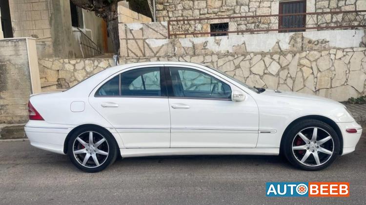 مرسيدس بنز C230 2003