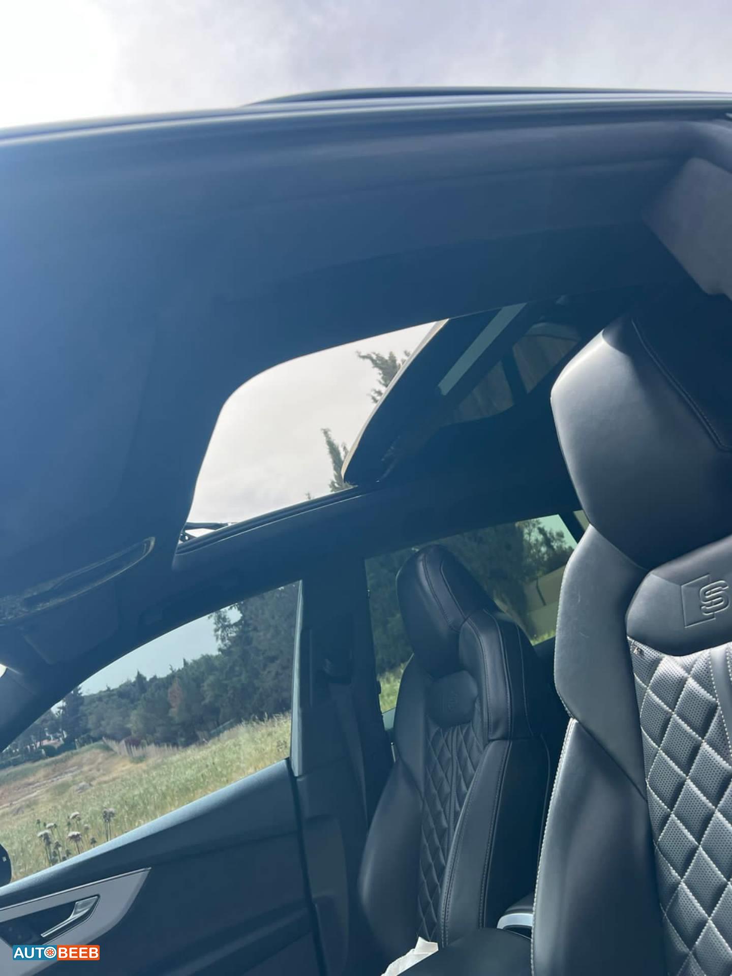 Audi Q8 2020
