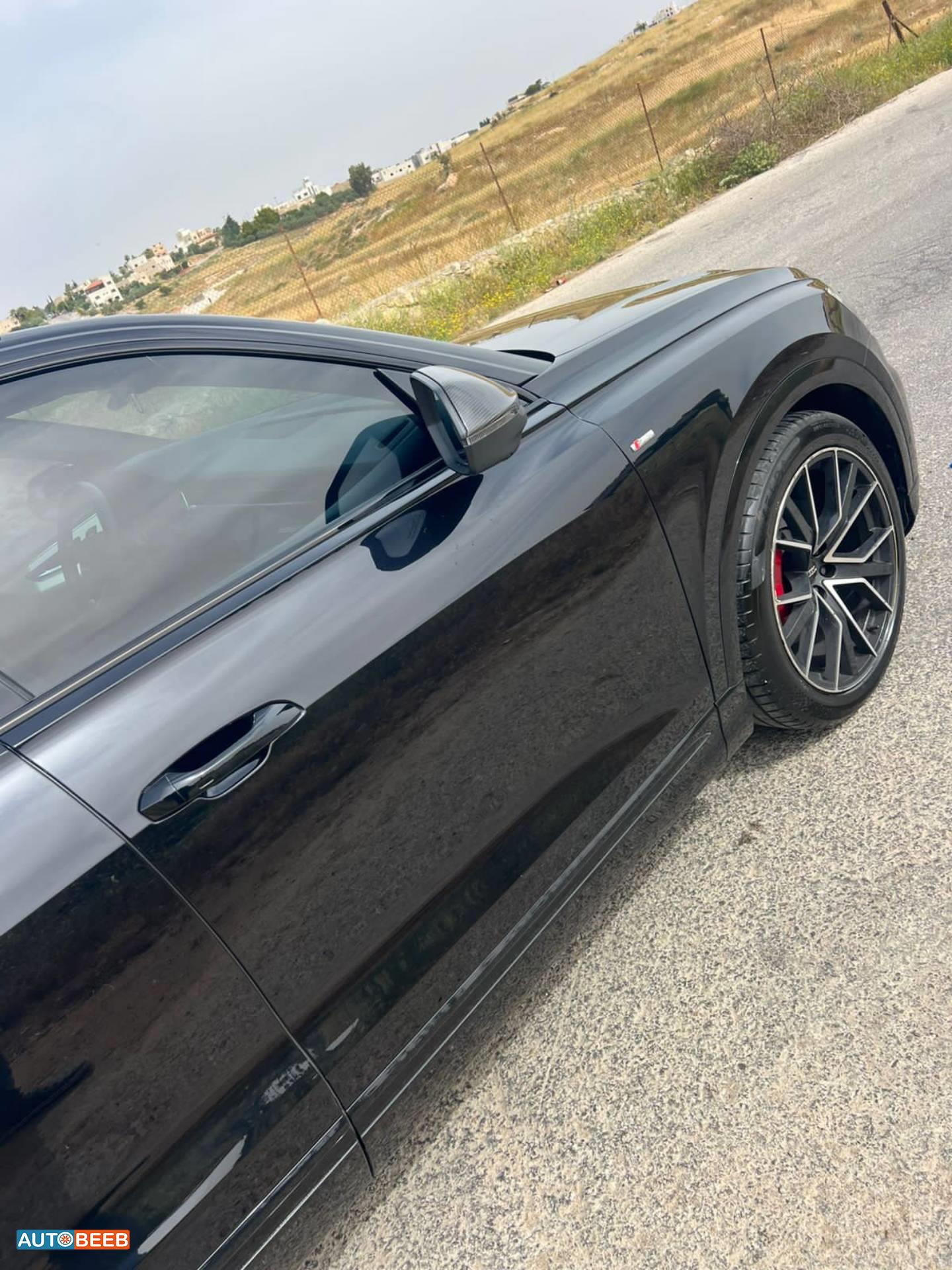 Audi Q8 2020