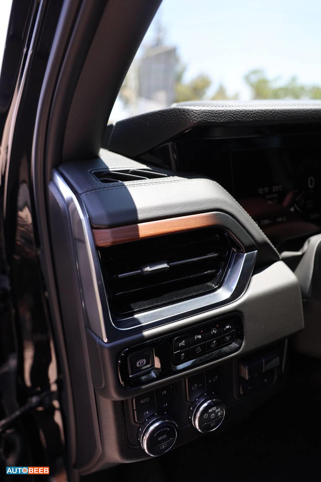 GMC Yukon 2025