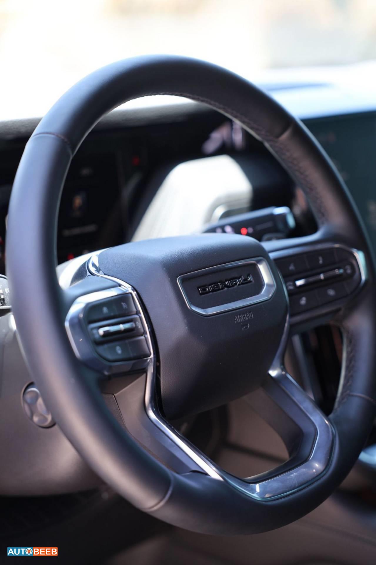 GMC Yukon 2025