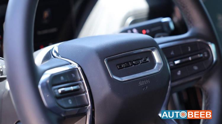GMC Yukon 2025