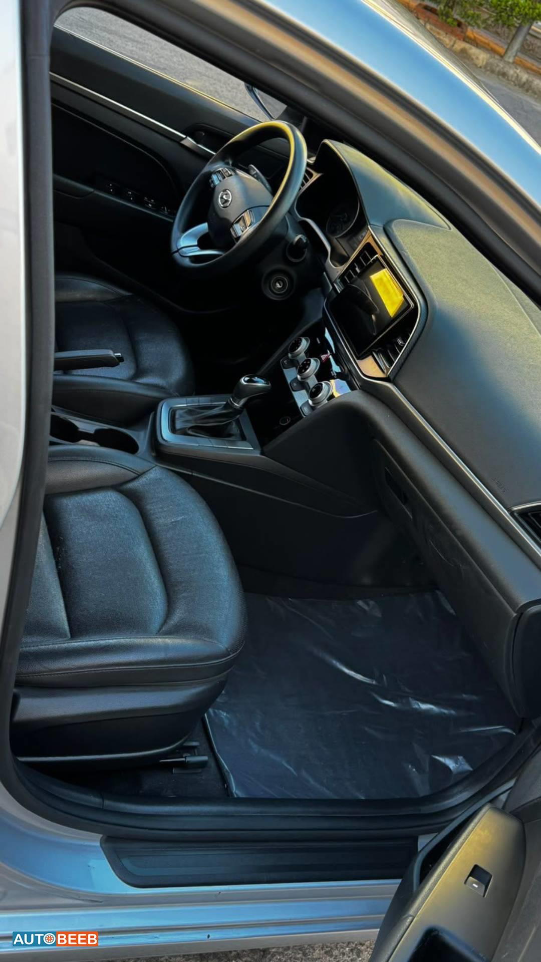 Hyundai Avante 2019