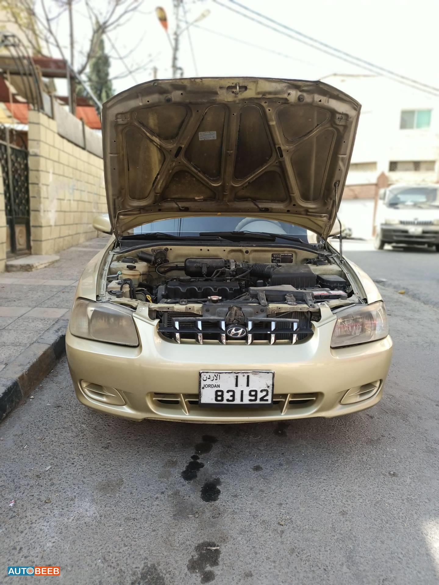 هيونداي فيرنا 1999