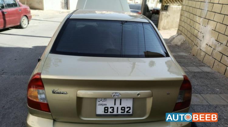 هيونداي فيرنا 1999