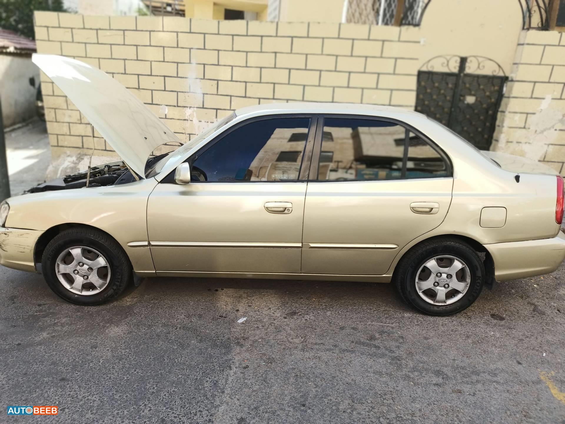 هيونداي فيرنا 1999
