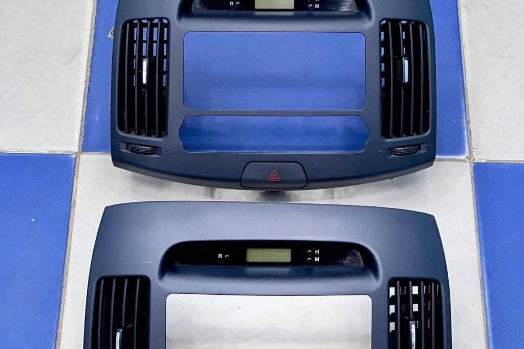 Cabin  Dashboard Hyundai Elantra