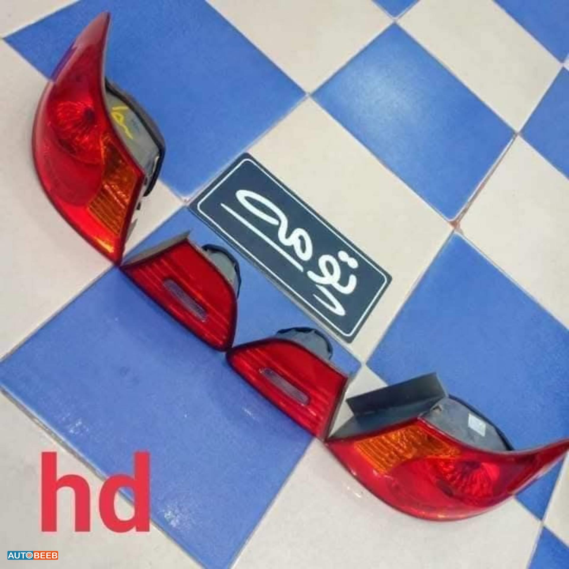 طقم خلفي اتش دي 2007 2008 2009 2010 2011 