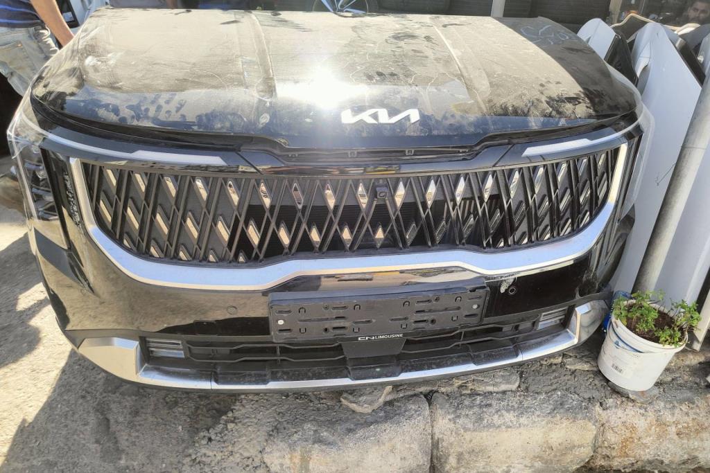 Body  Front clip KIA Carnival