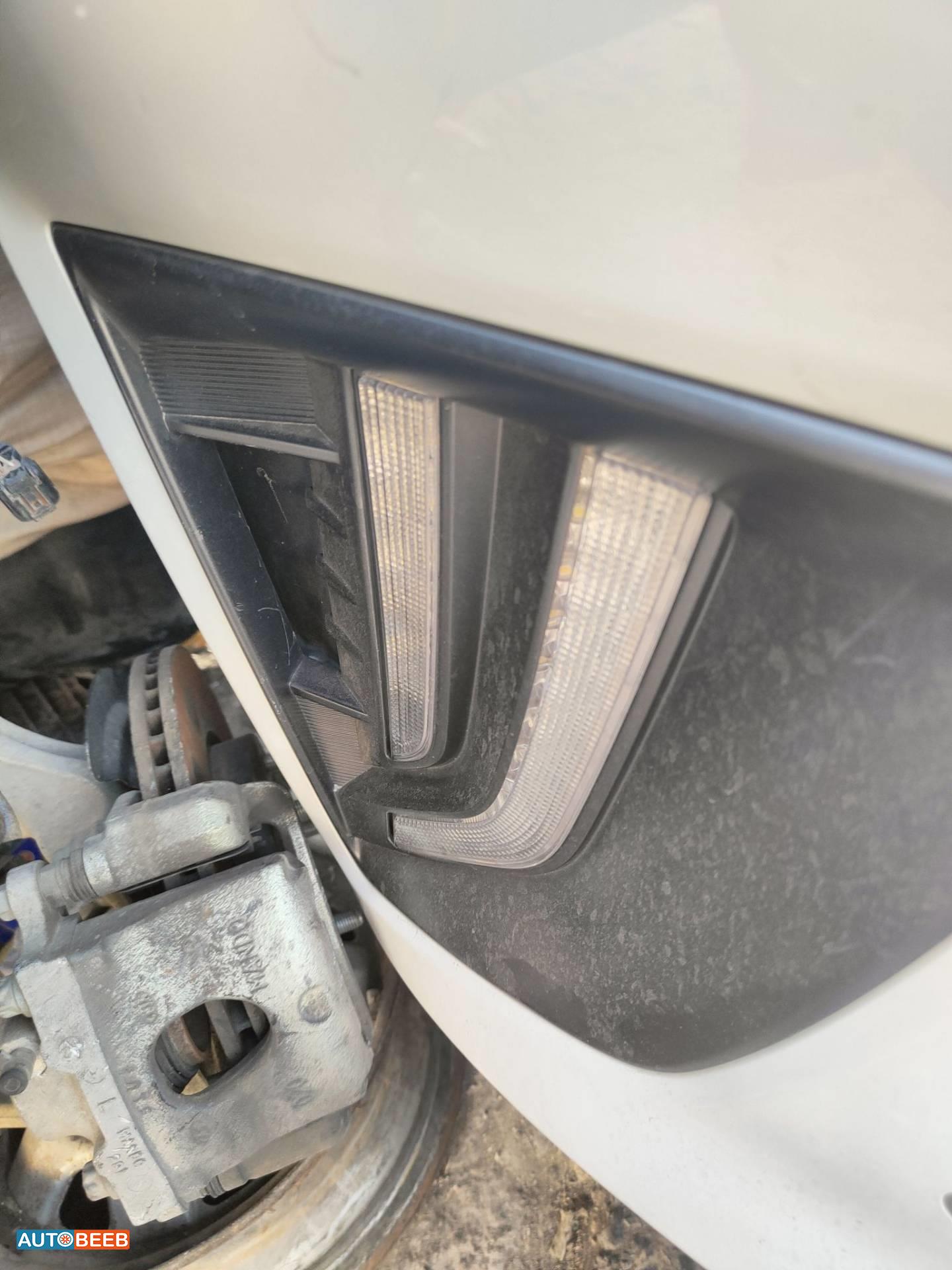 Lights Spotlight Hyundai Ioniq